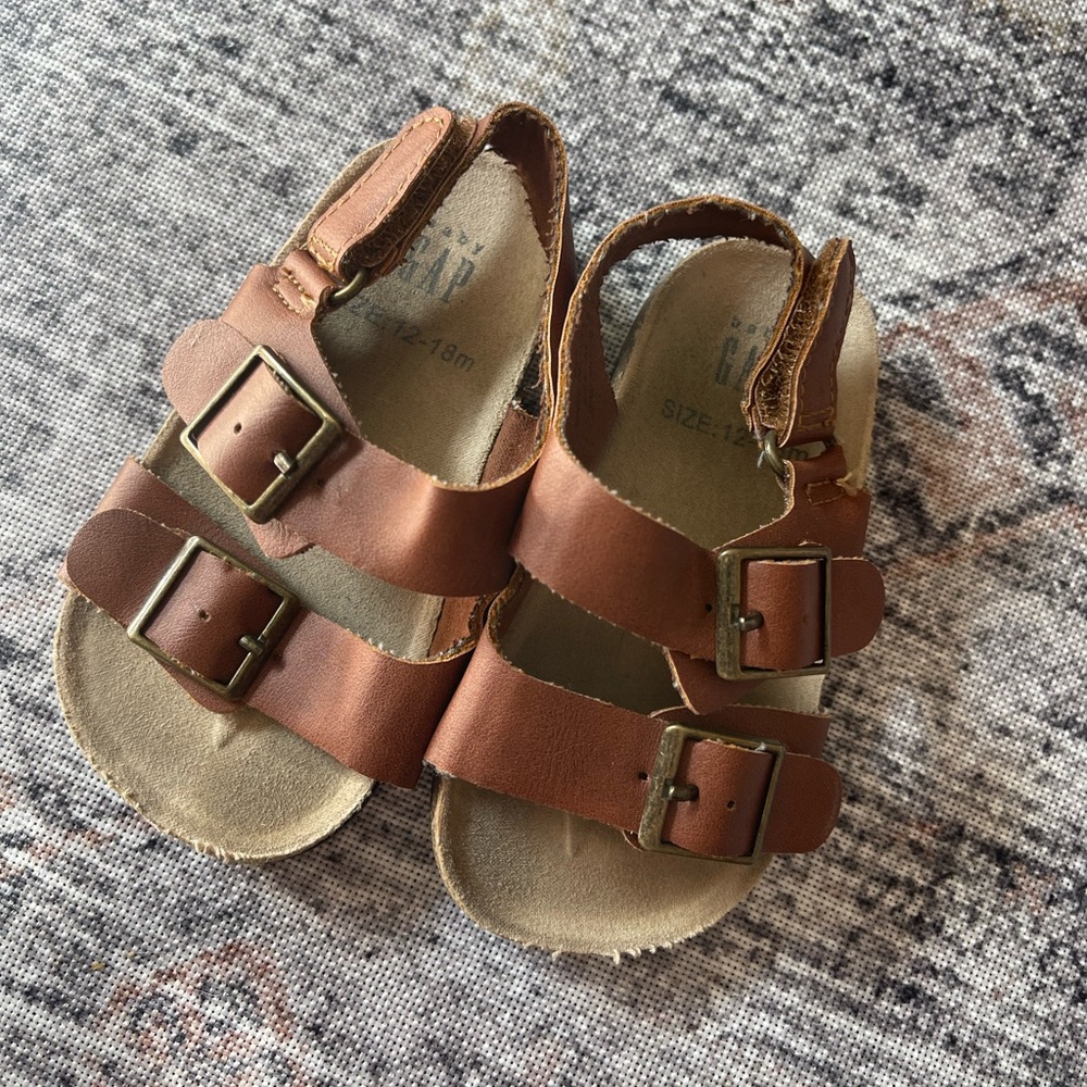 Baby gap brown sandals 12_18m